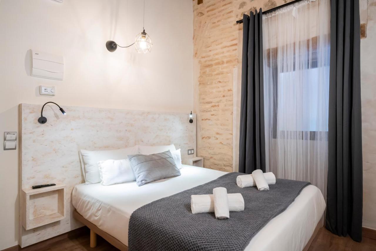 Dobo Azacanes Hostal Toledo Eksteriør billede